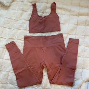 SetActive X Ouai Sculptflex Set